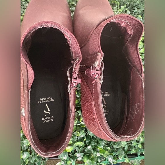 Simply Vera Vera Wang Red Ankle Booties Sleek Design - Picture 7 of 8